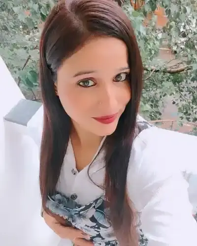 Call Girls in Umreth